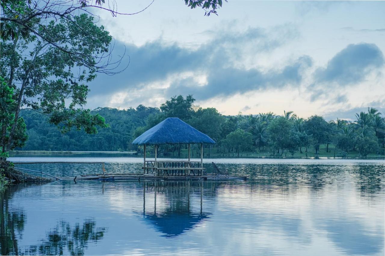 Almost Heaven Lake Resort By Cocotel Cavinti Exterior photo